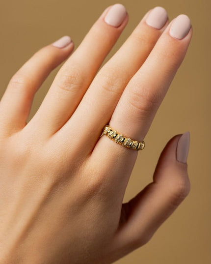 Retro Chic Ring